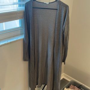 Long, medium, gray cover up